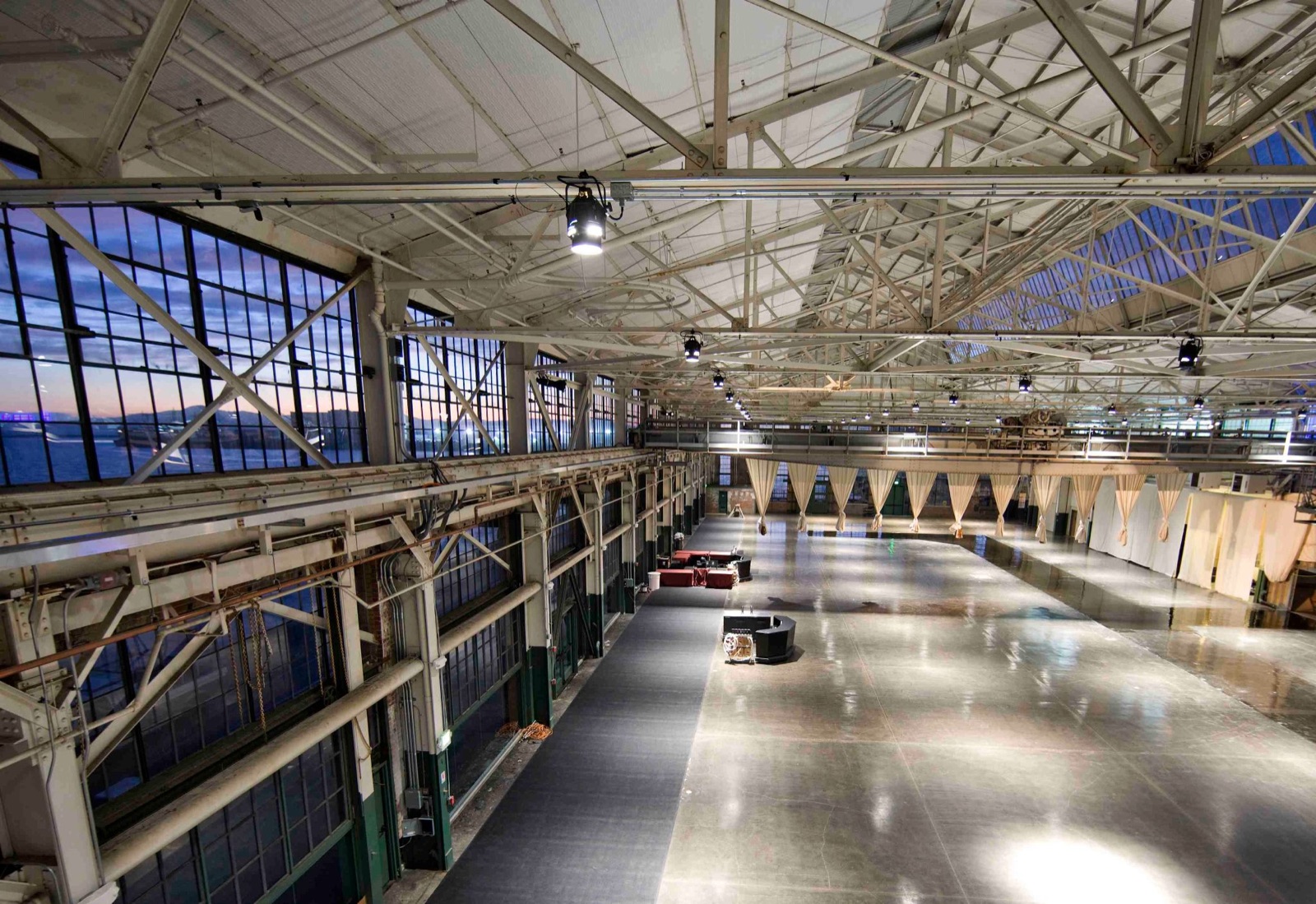 Craneway Pavilion · interior dance floor